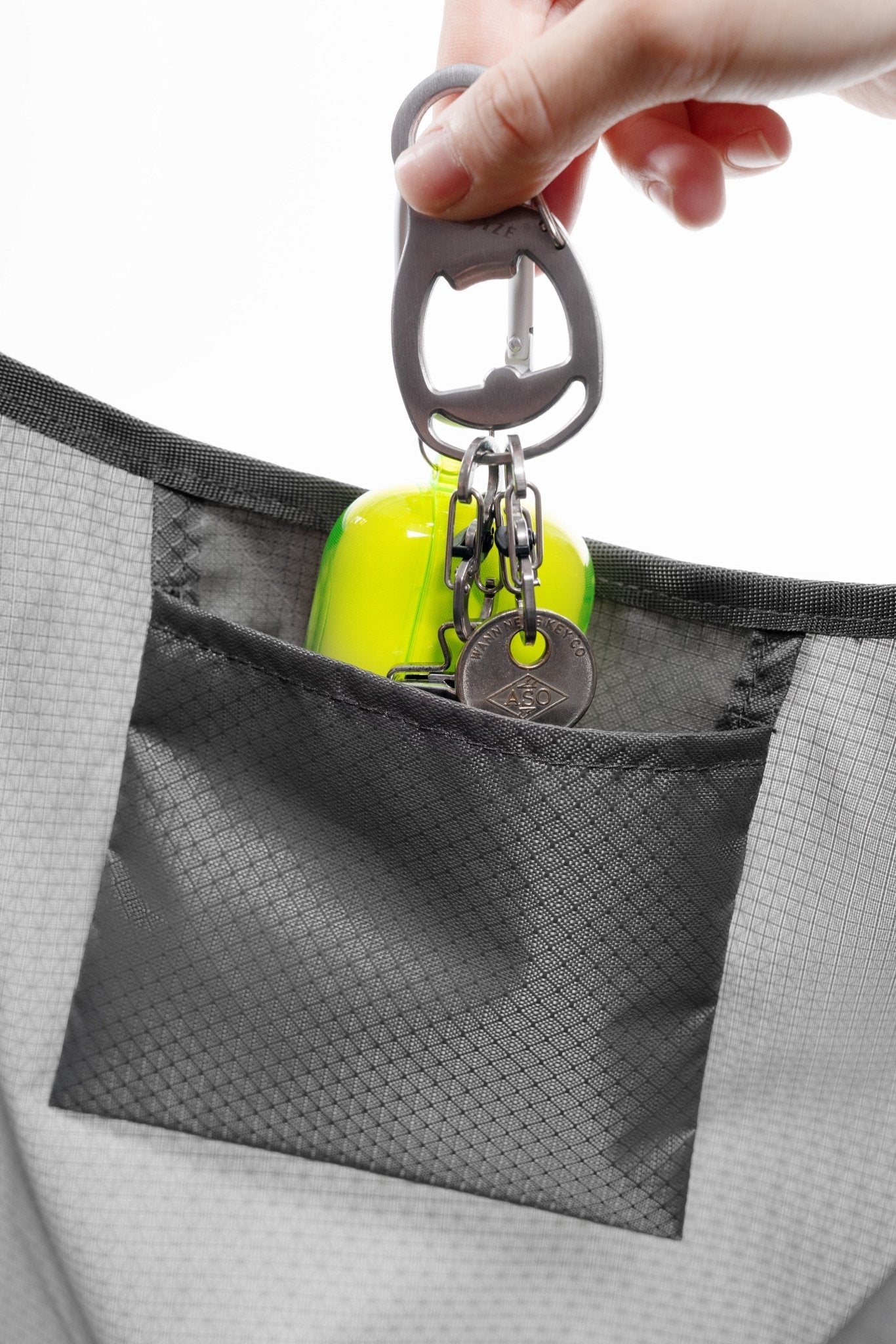 Packable Shoulder Bag 可收納捲捲肩背袋 - PNGL